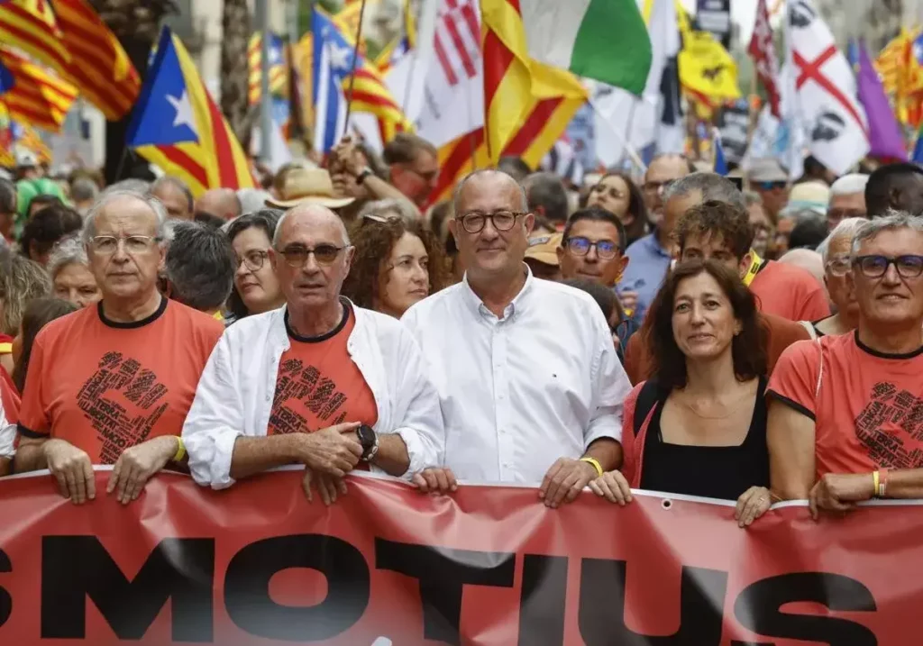 Imagen sin título Información de autor no disponible / La Verdad