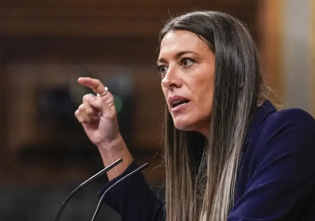 Imagen sin título Información de autor no disponible / La Verdad