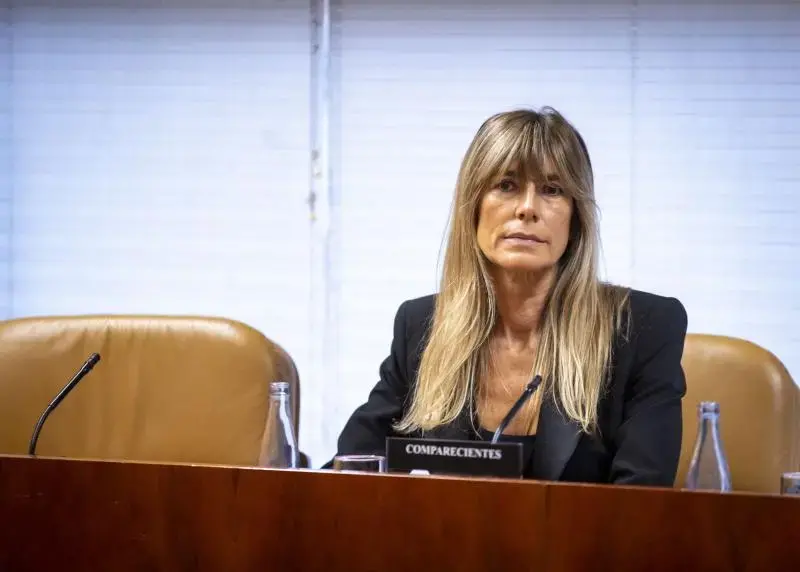 Imagen sin título / Información de autor no disponible / https://www.laverdad.es/nacional/juez-manda-juicio-begona-gomez-malversacion-ante-20250924090203-ntrc.html