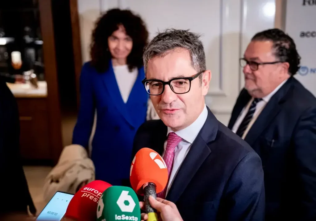 El ministro de Justicia, Félix Bolaños, se dirige a la prensa / EP / La Verdad