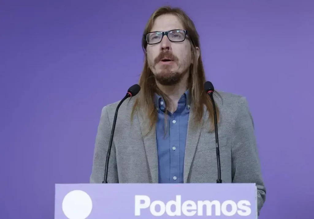 El portavoz de Podemos, Pablo Fernández.