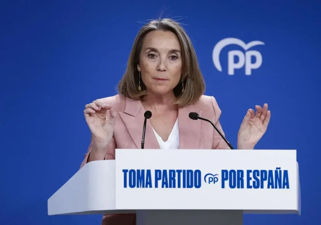 Cuca Gamarra durante una rueda de prensa en la sede del PP.