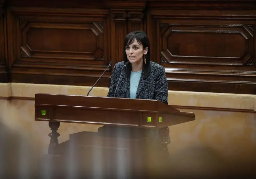 La diputada de Aliança Catalana, Silvia Orriols, durante el Debate de Política General