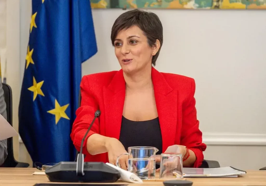 La ministra Isabel Rodríguez presentando el Plan Estatal de Vivienda 2026-2030