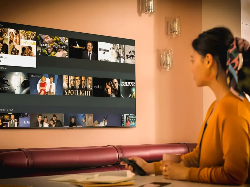 Aplicaciones de streaming en un televisor Samsung