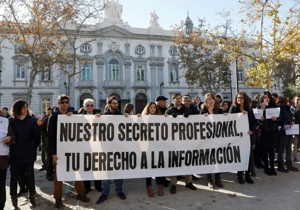 Concentración de periodistas frentes al Supremo Efe