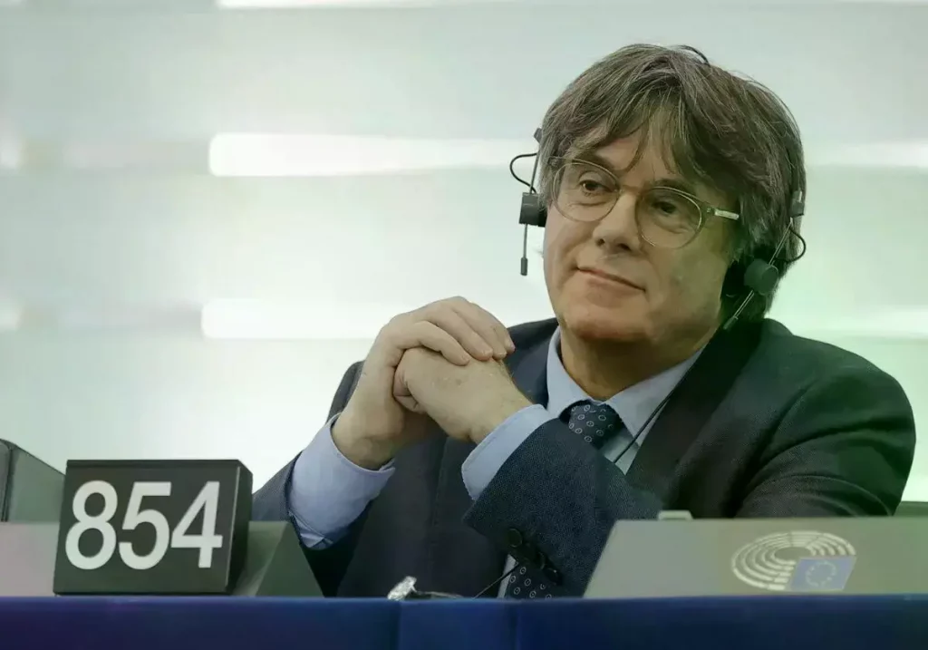Carles Puigdemont durante una sesión del Parlamento Europeo