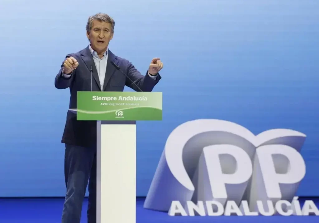 Alberto Núñez Feijóo durante su intervención en el congreso del PP andaluz