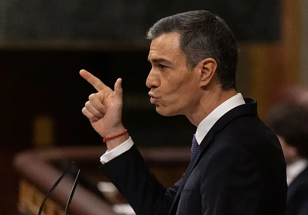 Pedro Sánchez durante su comparecencia en el pleno del Congreso de los Diputados