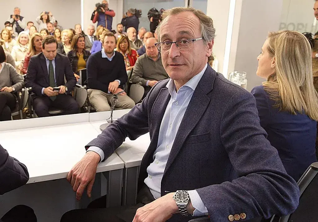 Alfonso Alonso durante un acto en Vitoria