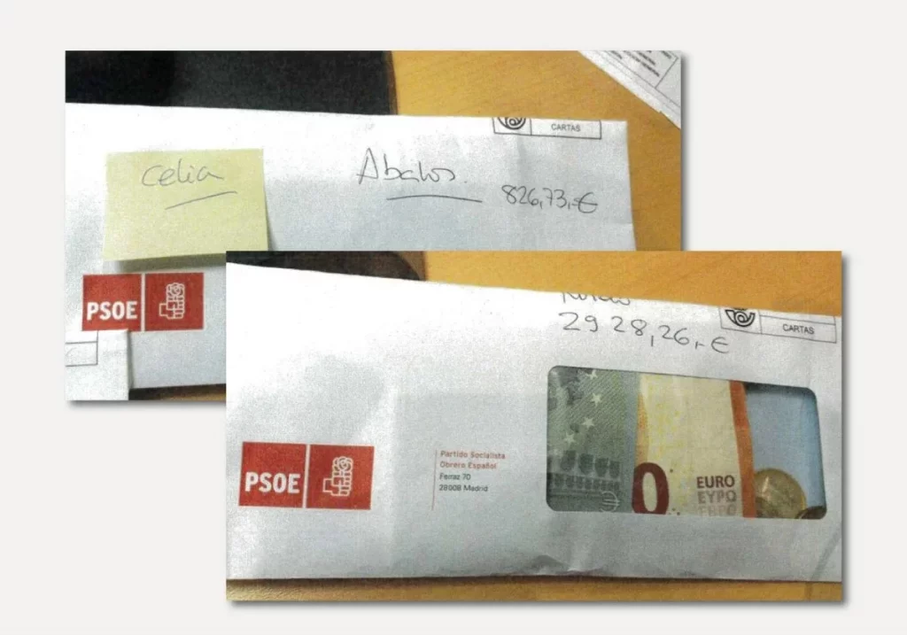 Imágenes de los sobres del PSOE a Ábalos y Koldo del sumario R.C: