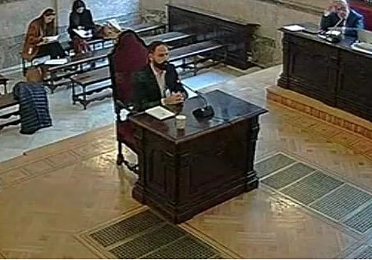 Mariano Moreno en un momento de la grabación de su interrogatorio en el Supremo R.C: