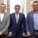 Arnaldo Otegi, Carles Puigdemont y Gorka Elejabarrieta en Waterloo.