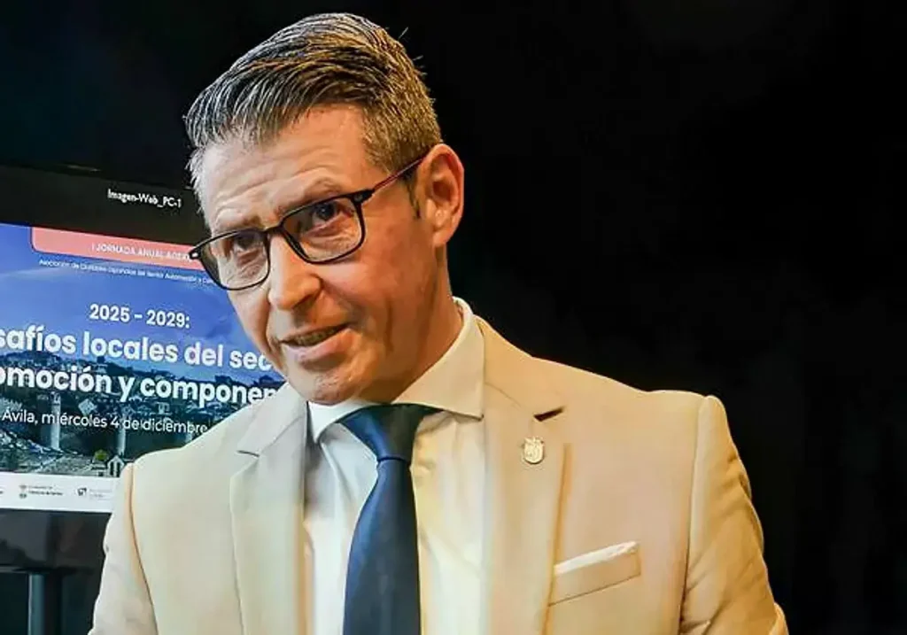 Toni Gonzalez, alcalde de Almussafes.