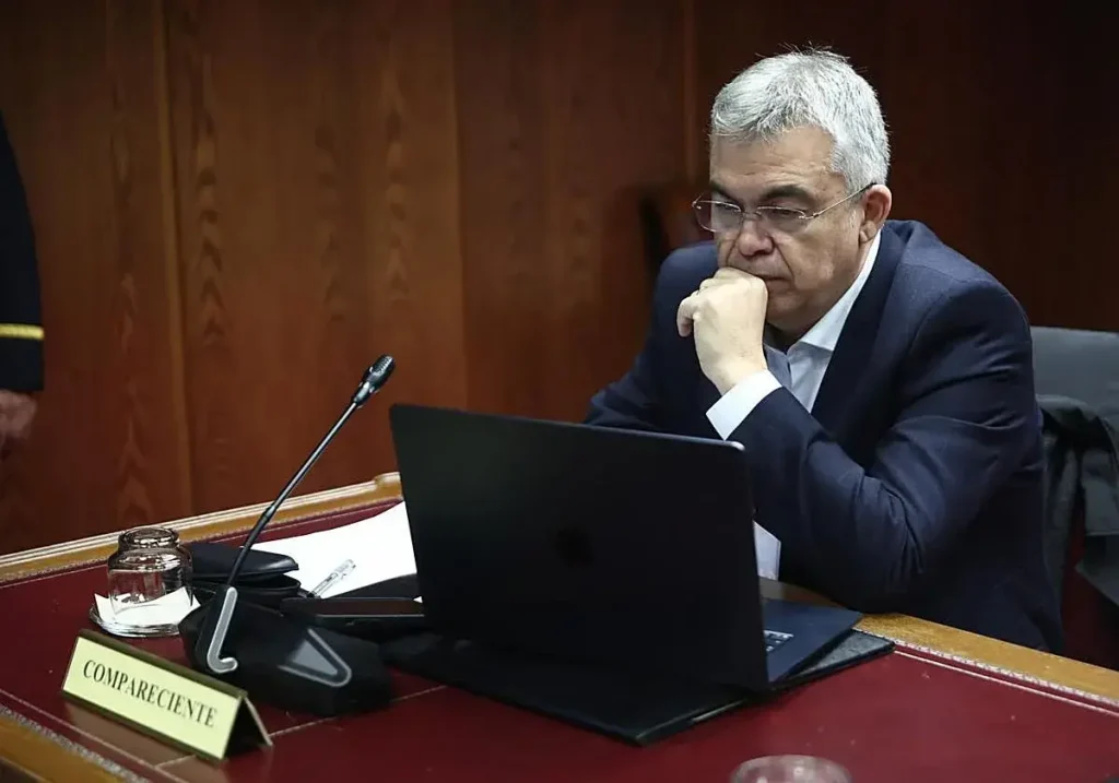 Santos Cerdán durante su intervención en la comisión de investigación del Senado.