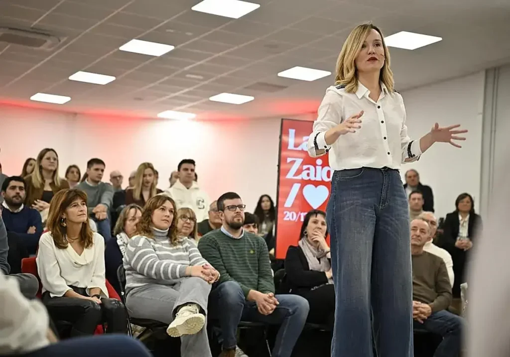 Pilar Alegría durante el acto de presentación de su candidatura.