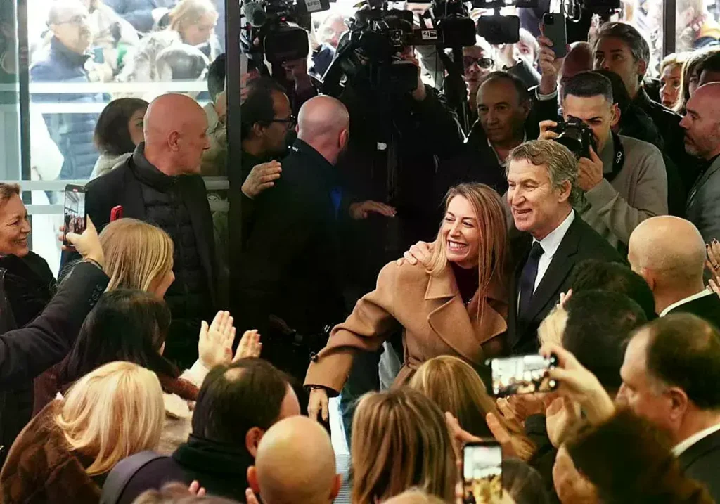 Alberto Núñez Feijóo y María Guardiola