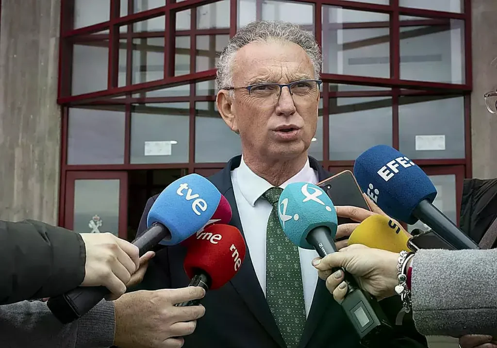 El delegado del Gobierno en Extremadura, José Luis Quintana, en declaraciones a los medios.