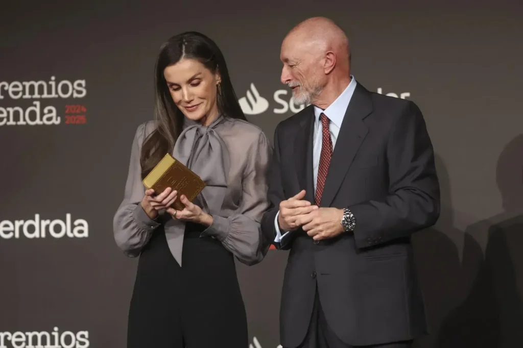 La Reina Letizia durante la ceremonia de entrega de los Premios Zenda.