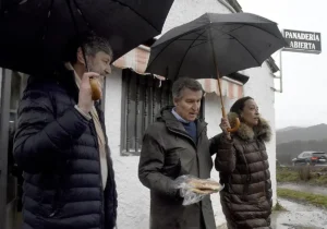 Feijóo, este sábado, durante su visita a Lanave (Huesca).