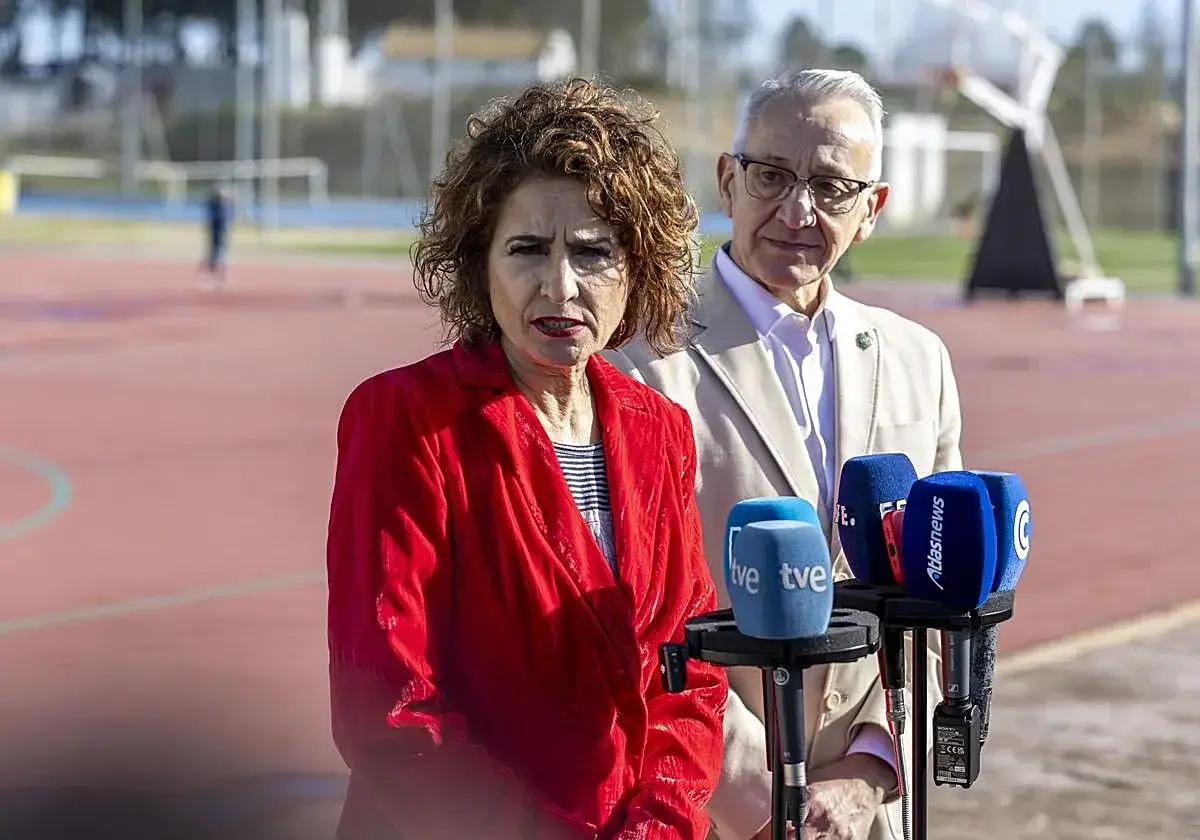 María Jesús Montero, ayer, en Bonares (Huelva)
