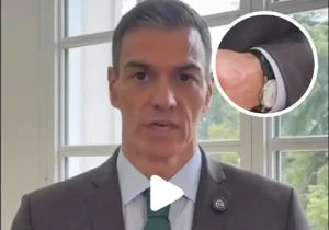 Captura del vídeo de Sánchez. En el círculo, su reloj de muñeca.