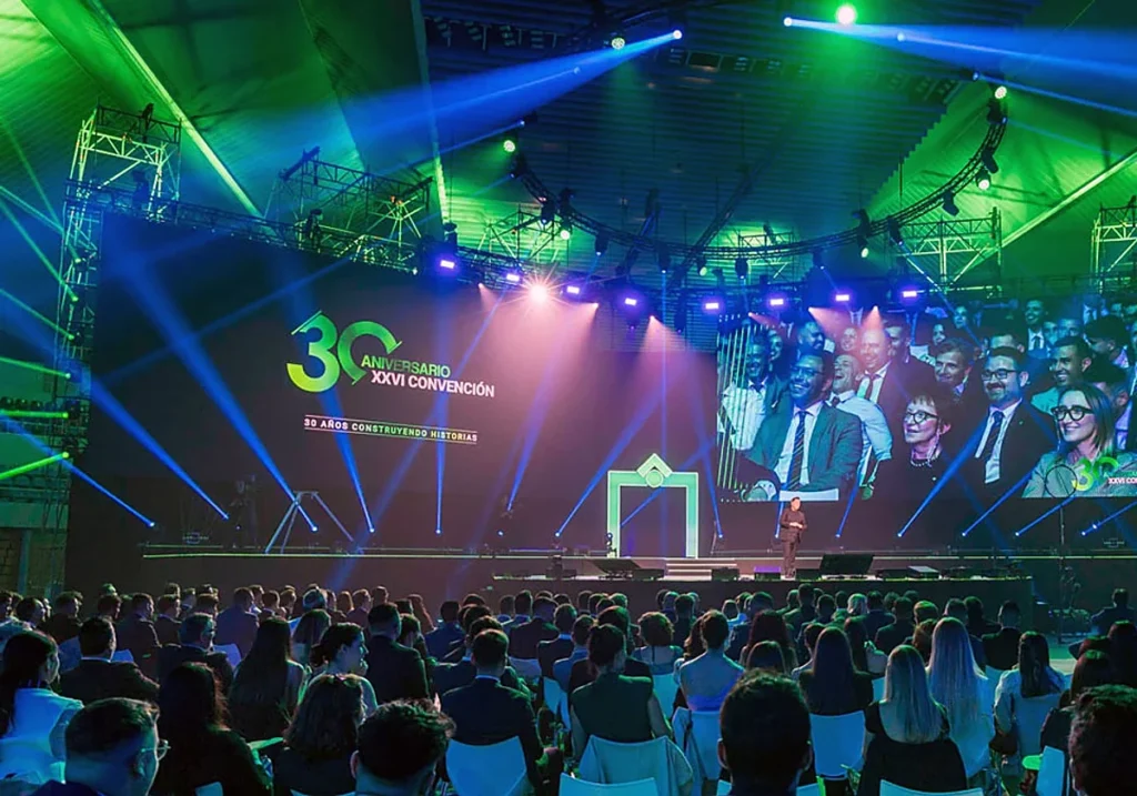 Una imagen del evento principal de la convención anual de Tecnocasa celebrada en Santander en junio de 2024. Tecnocasa