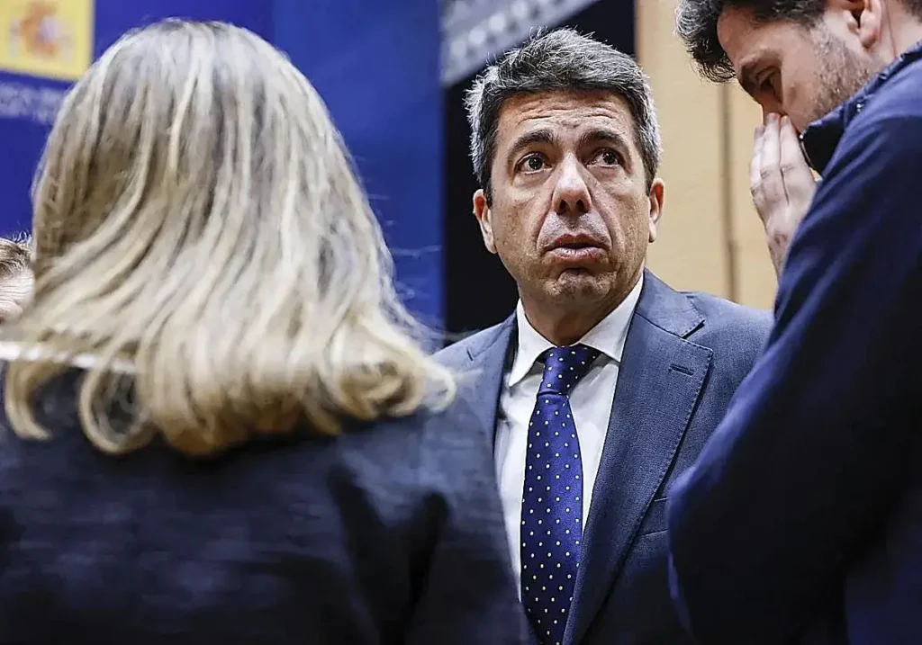 Mazón, en un acto judicial, cuando aún era presidente.