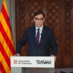 Salvador Illa durante la declaración institucional a su regreso al trabajo.