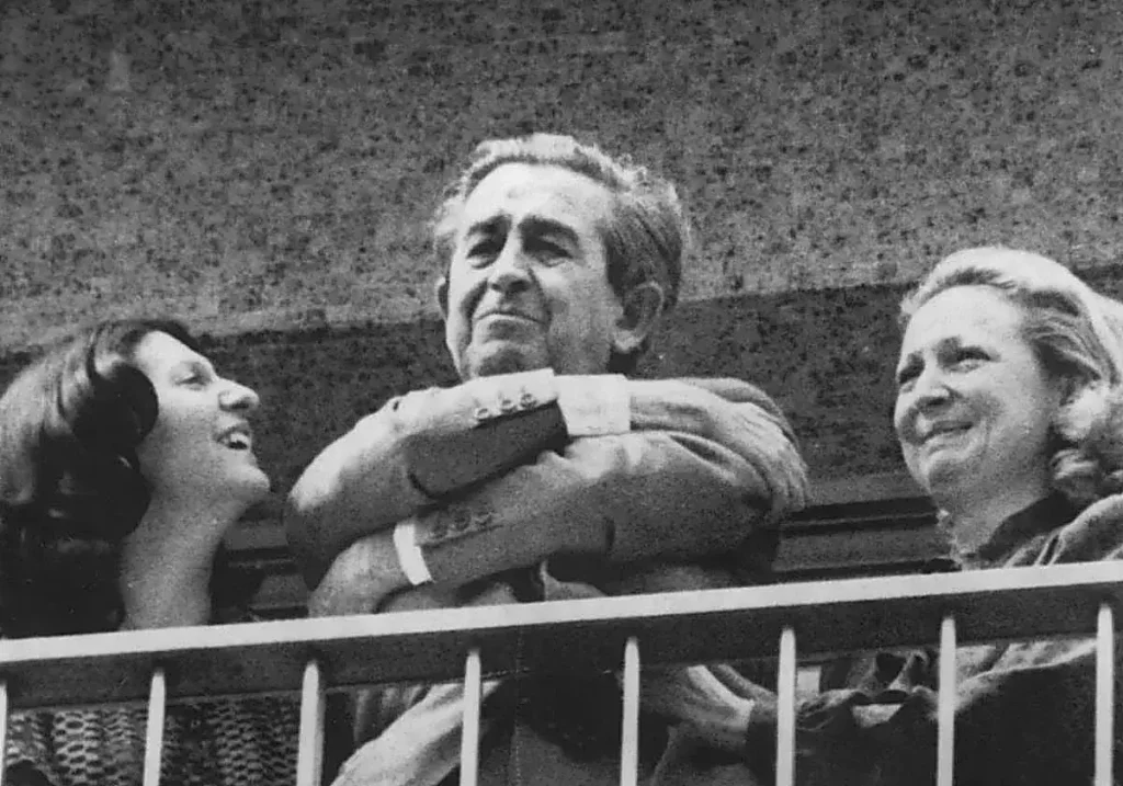 El empresario valenciano Luis Suñer, tras ser liberado el 13 de abril de 1981.