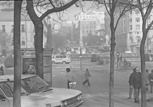 Imágenes del paseo del Prado durante el intento de Golpe de Estado del 23 de febrero de 1981.