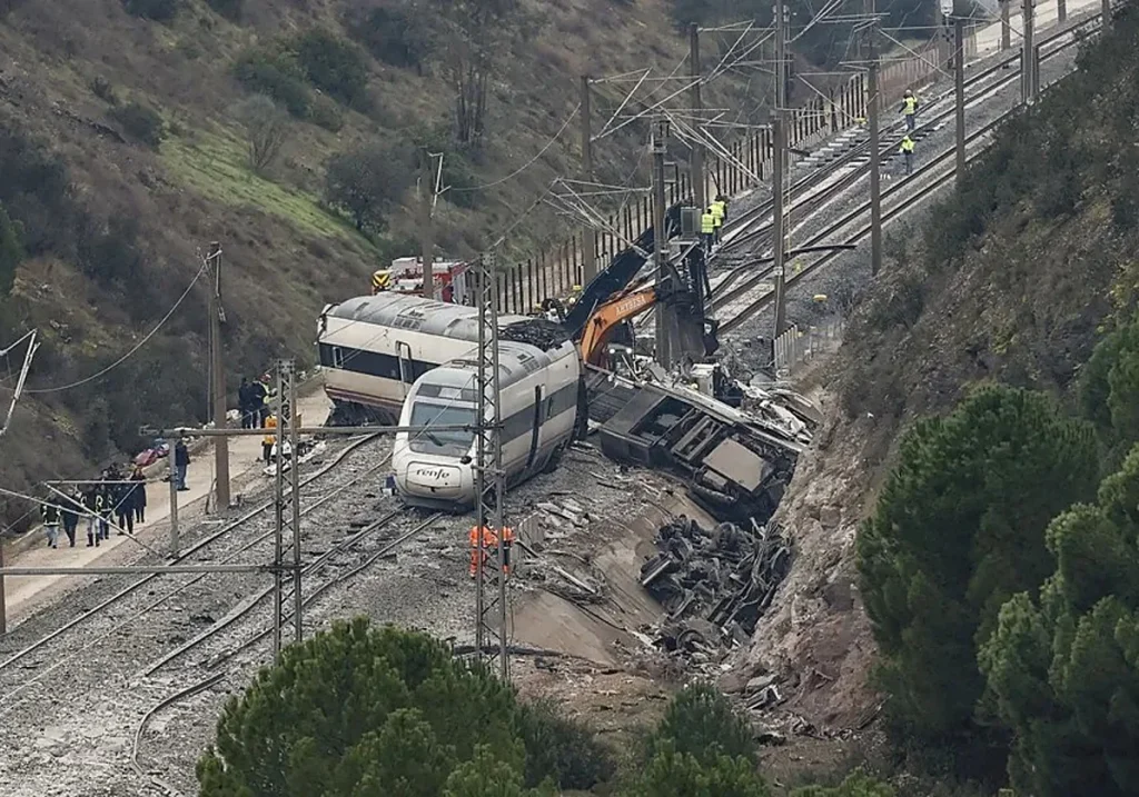 El tren Alvia accidentado en Adamuz Efe / LA VERDAD