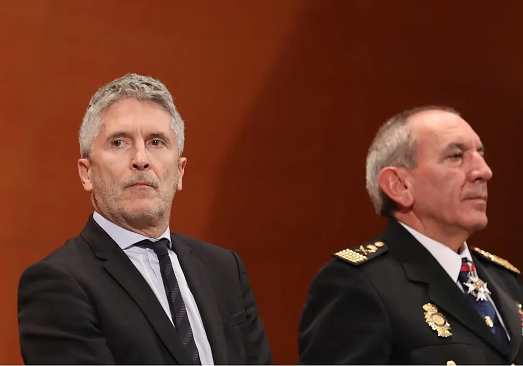 Fernando Grande-Marlaska y José Ángel González Europa Press / LA VERDAD