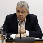 Santos Cerdán este miércoles en la comisión de investigación del Parlamento Navarro Foto: Efe / LA VERDAD