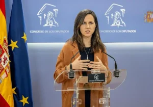 Ione Belarra, líder de Podemos, en el Congreso.