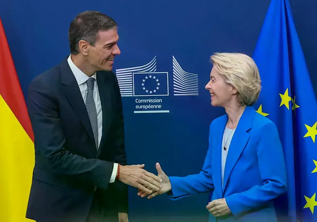Pedro Sánchez y Ursula von der Leyen, en Bruselas, en mayo de 2025.