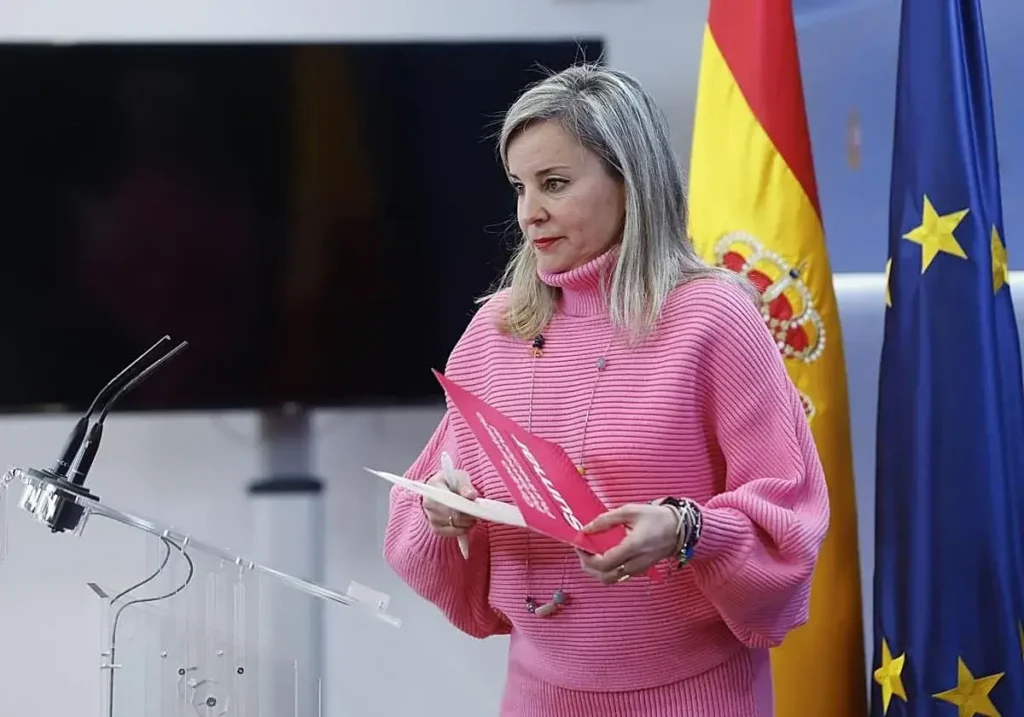 La portavoz del grupo parlamentario Sumar, Verónica M. Barbero.