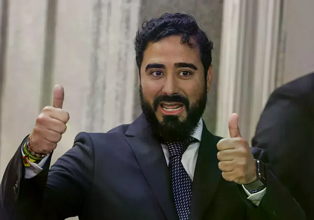 Luis 'Alvise' Pérez a su entrada en el Tribunal Supremo para declarar