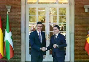 Sánchez y Pradales, esta mañana en La Moncloa.
