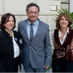 Teresa Peramato durante su toma de posesión con sus dos inmediatos antecesores, Álvaro García y Dolores Delgado. Foto EP / LA VERDAD