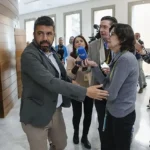 Carlos Mazón en el pleno de Les Corts.