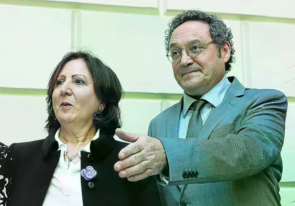 La fiscal general del Estado, Teresa Peramato, junto a su predecesor, Álvaro García Ortiz. (Jaime García)