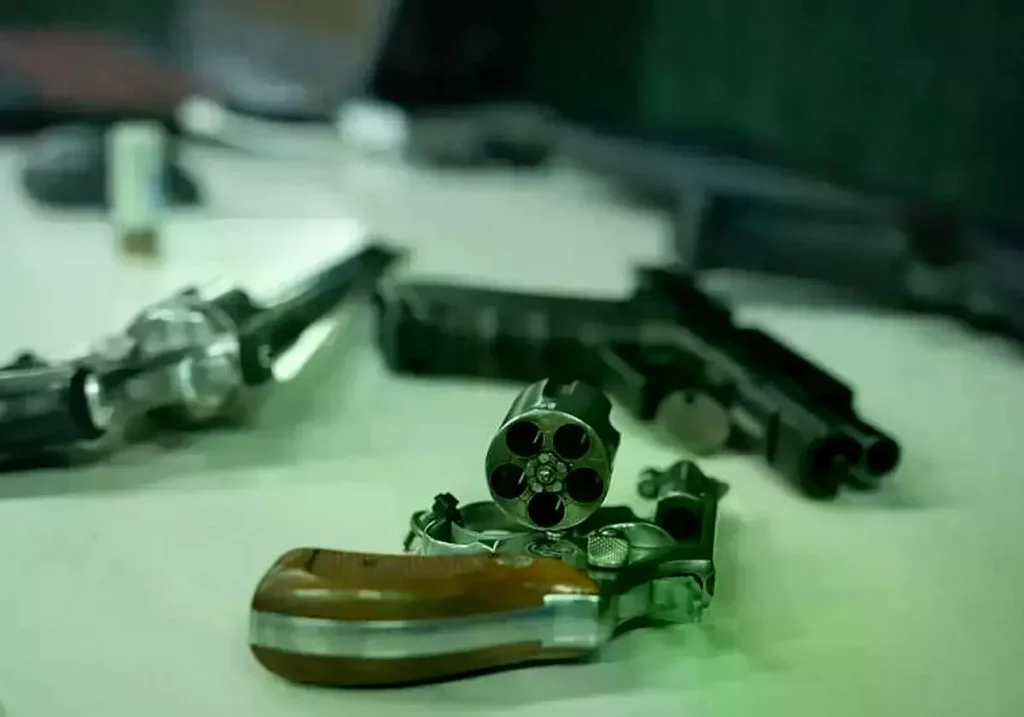 Armas de fuego cortas.