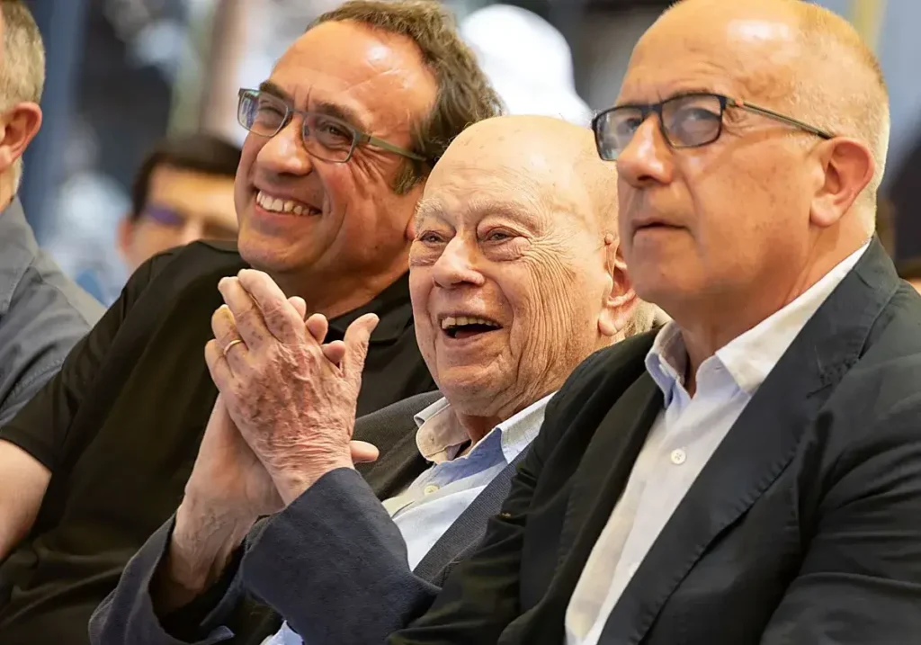 Pujol, acompañado de Turull en Girona.