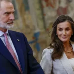 Los Reyes durante su reunión con los miembros de los patronatos de la Fundación Princesa de Asturias