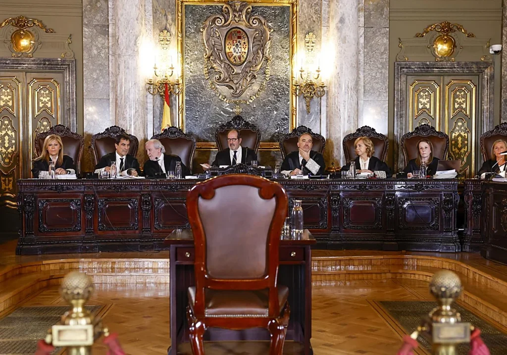 Los integrantes de la Sala que juzgaron a Álvaro García Ortiz. (EFE)