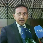 El ministro de Exteriores, Manuel Albares, este lunes en Bruselas.