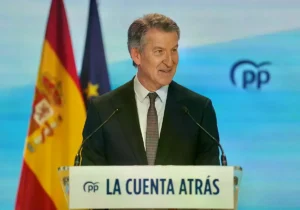 Alberto Núñez Feijóo hace balance del curso político en Génova
